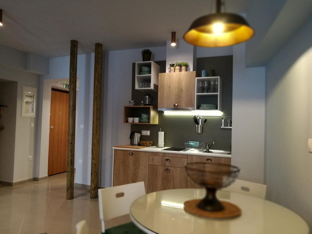 Dynasta Central Suites Афины Экстерьер фото