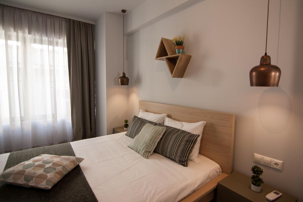 Dynasta Central Suites Афины Экстерьер фото