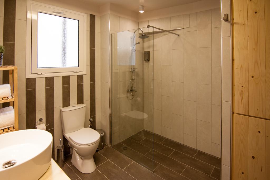 Dynasta Central Suites Афины Экстерьер фото